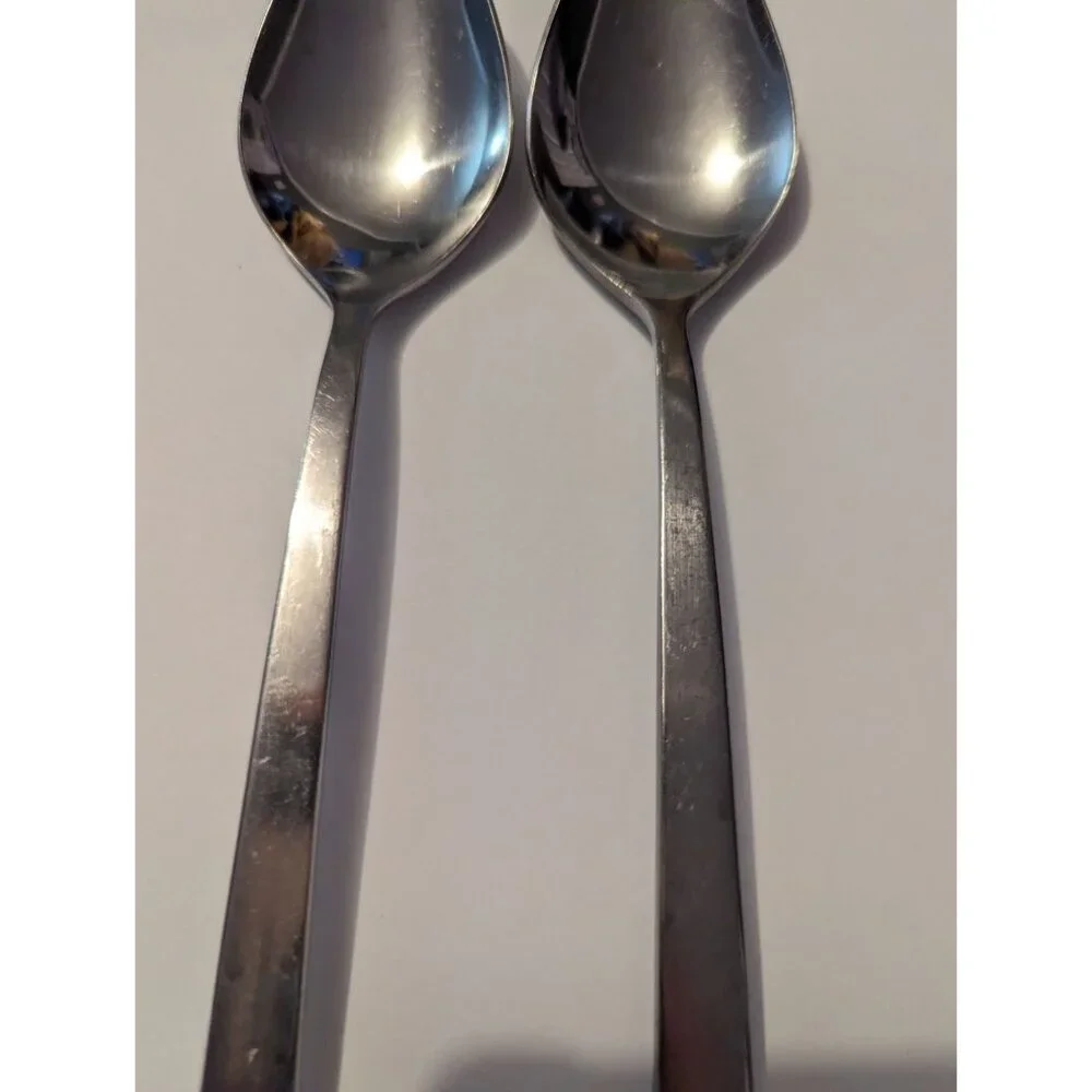VTG CARLYLE Hong Kong stainless cameo pattern lot‎ 2 tablespoons replacement